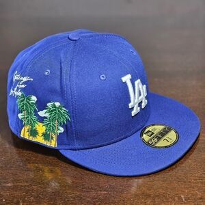 New Era Los Angeles Dodgers 59FIFTY Fitted Hat Cloud Icon Blue White Palms 7 5/8